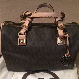 Michael Kors Large Medicine Bag